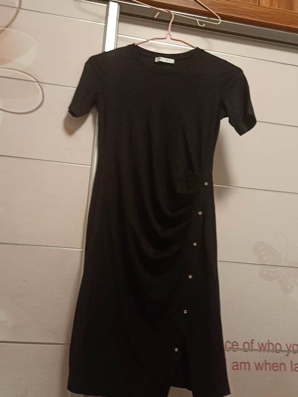 Women's Black Button-Accent Short Sleeve Dress